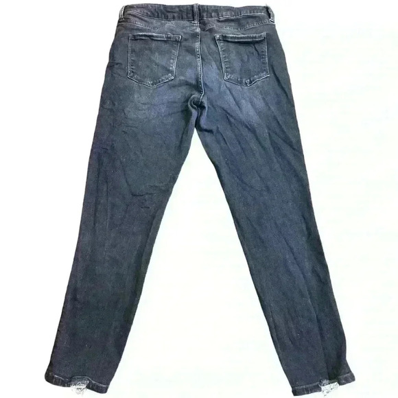 Just USA Women’s Blue Jeans Size 32 Distressed Five Pocket Design Stretch Large - Picture 2 of 4